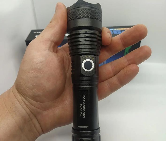 Мощный дальнобойный тактический ручной фонарь Super light P90 (8800 MAH) 20699496 фото